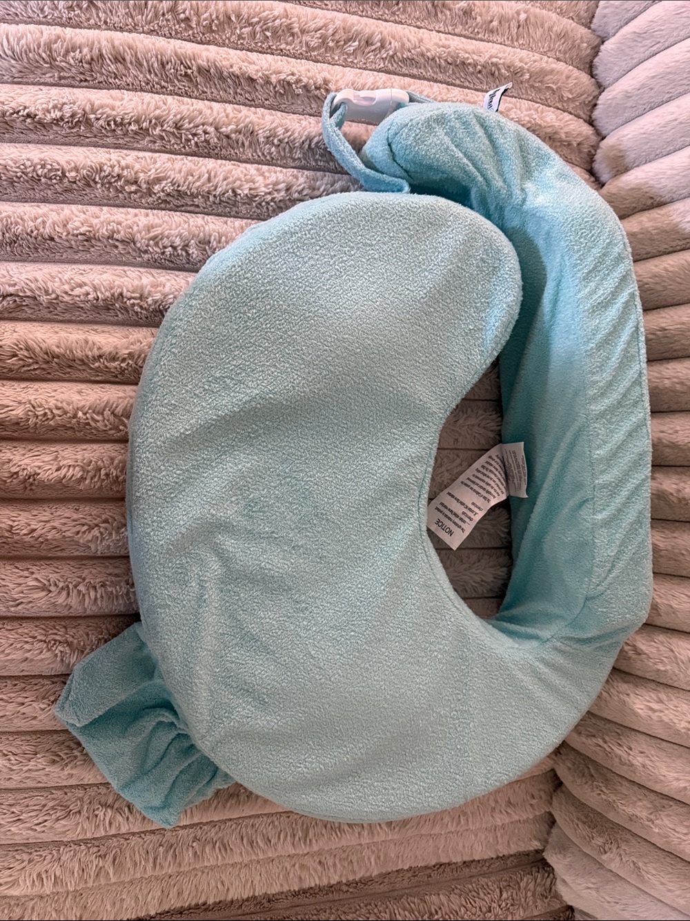 My Brest Friend Nursing Pillow - Deluxe - Picture 4 of 4
